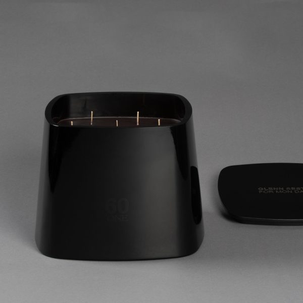 The Impérial with cover